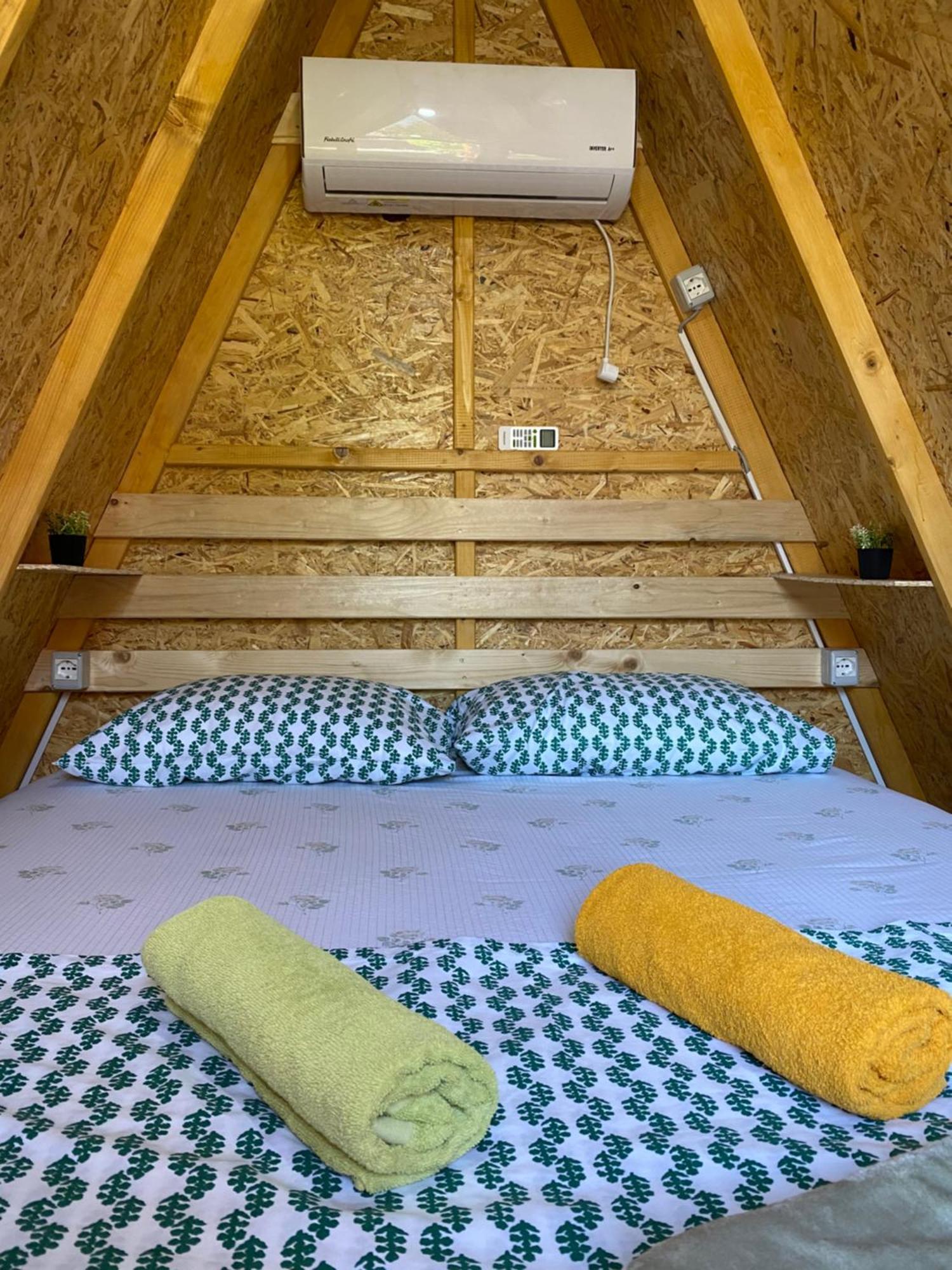 The Hood - Shkodra Backpackers Hostel Exterior photo